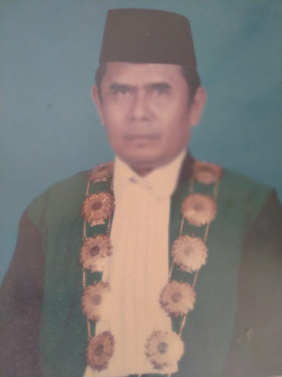 5. Drs. Moh. Qosdussabil S.H