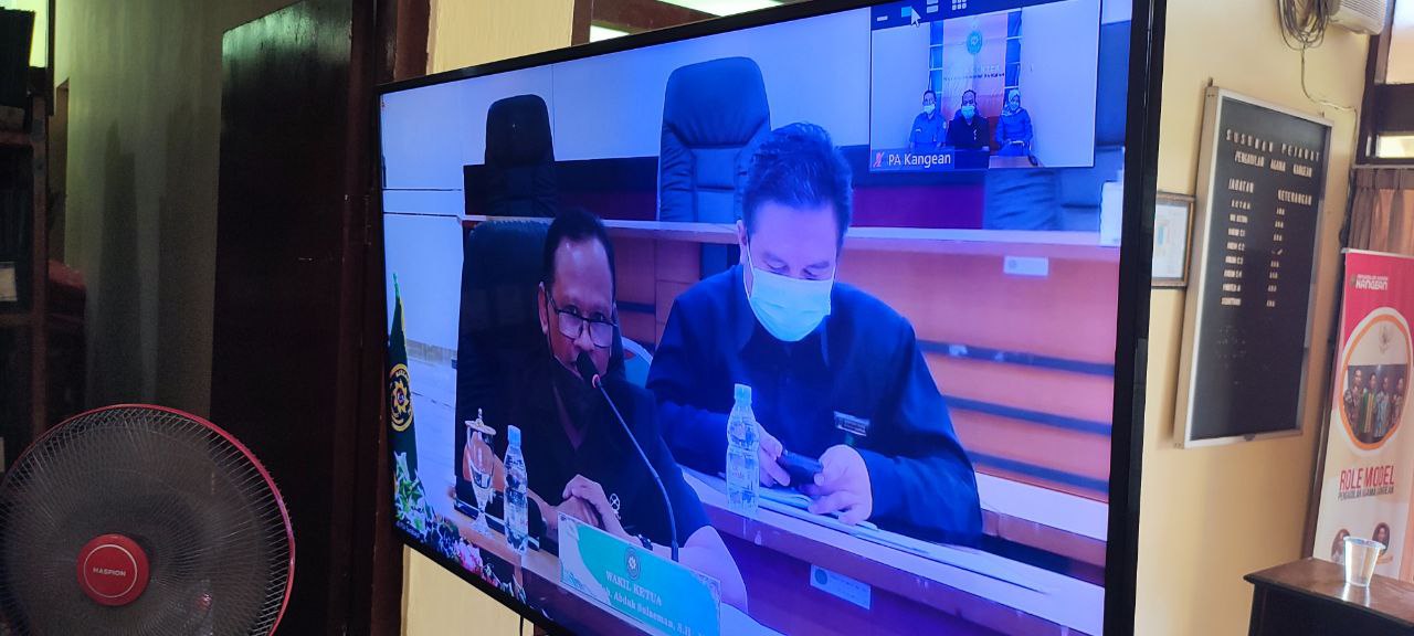 photo6161232347228384331